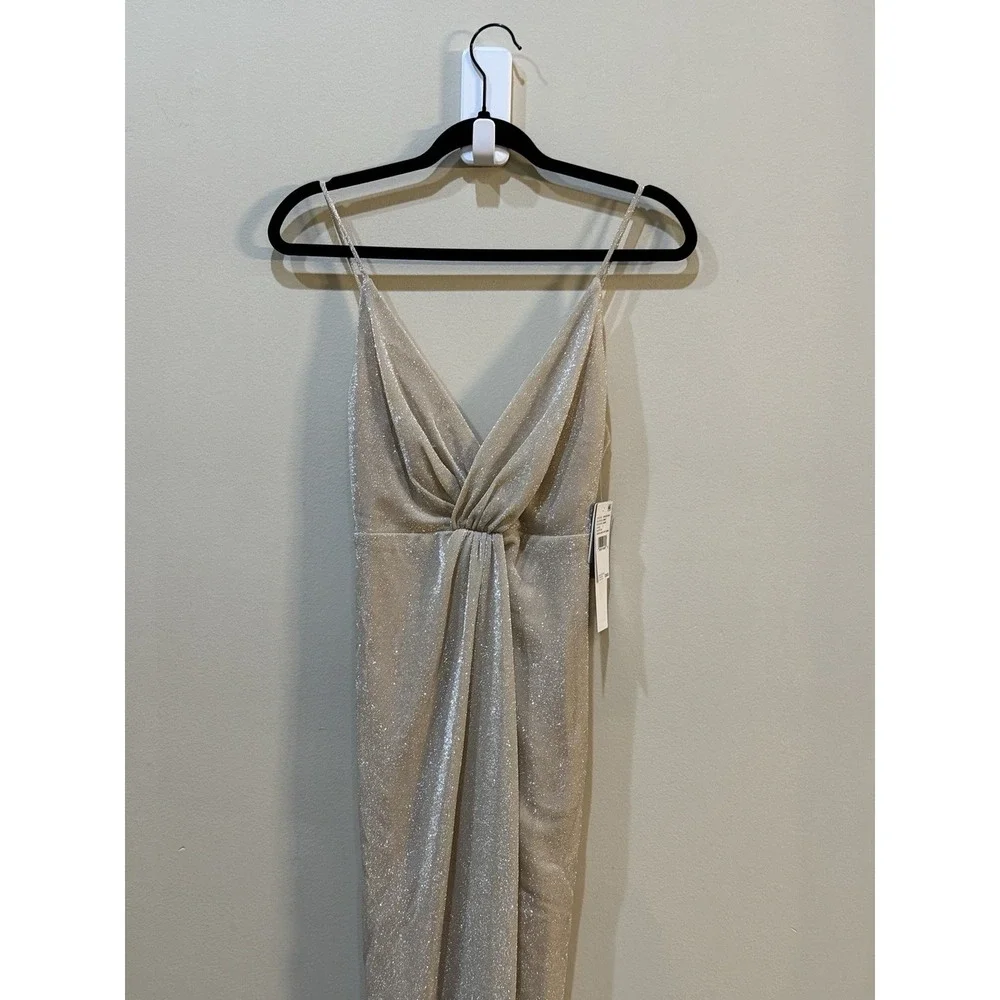 Aiden Maddox V Neck Lured Knit Gown Sparkle‎ Metallic Size 0 Adrianna Papell